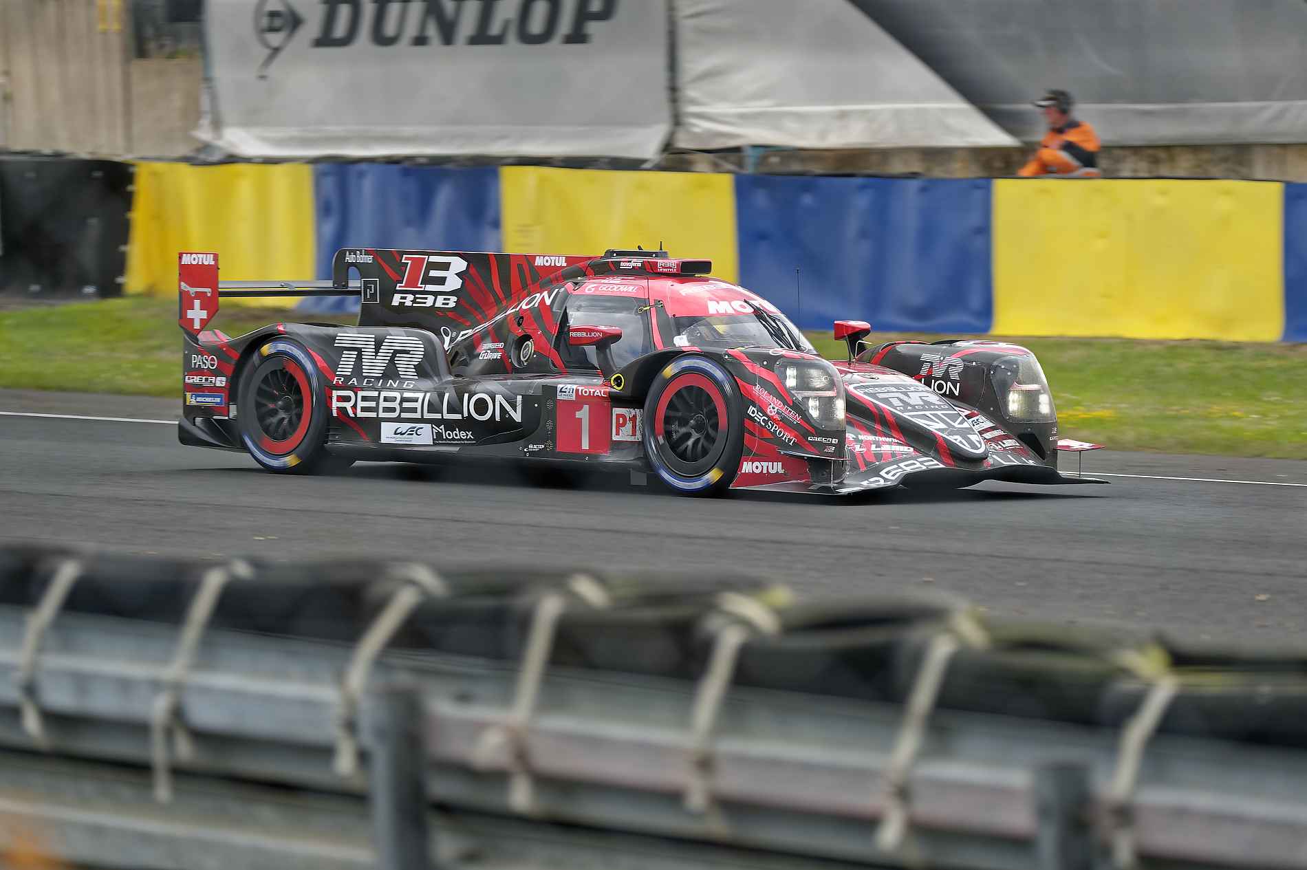 LeMans24-2018-D4S7189-PYA