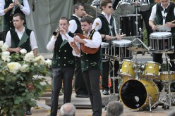 Festival interceltique 2012-720 Bagad Kadoudal, Vern sur Seiche