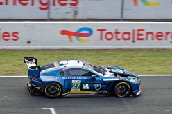 N° 27 ASTON MARTIN Vantage AMR LMGT3 en catégorie LMGT3 - 24 H du Mans 2026 - -875D4C