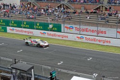 N° 21 FERRARI 296 LMGT3 Evo en catégorie LMGT3 - 24 H du Mans 2026 - 993D8C