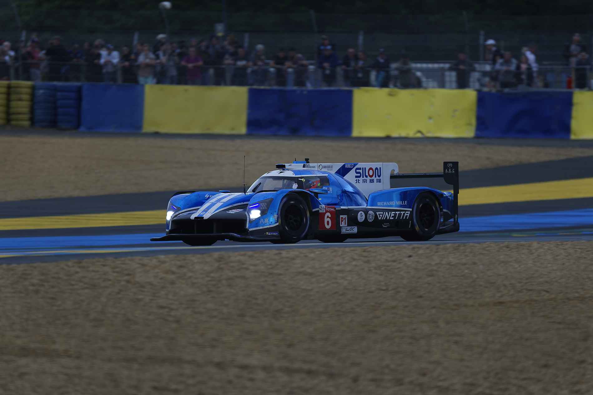 LeMans24-2018-D4S7383-PYA