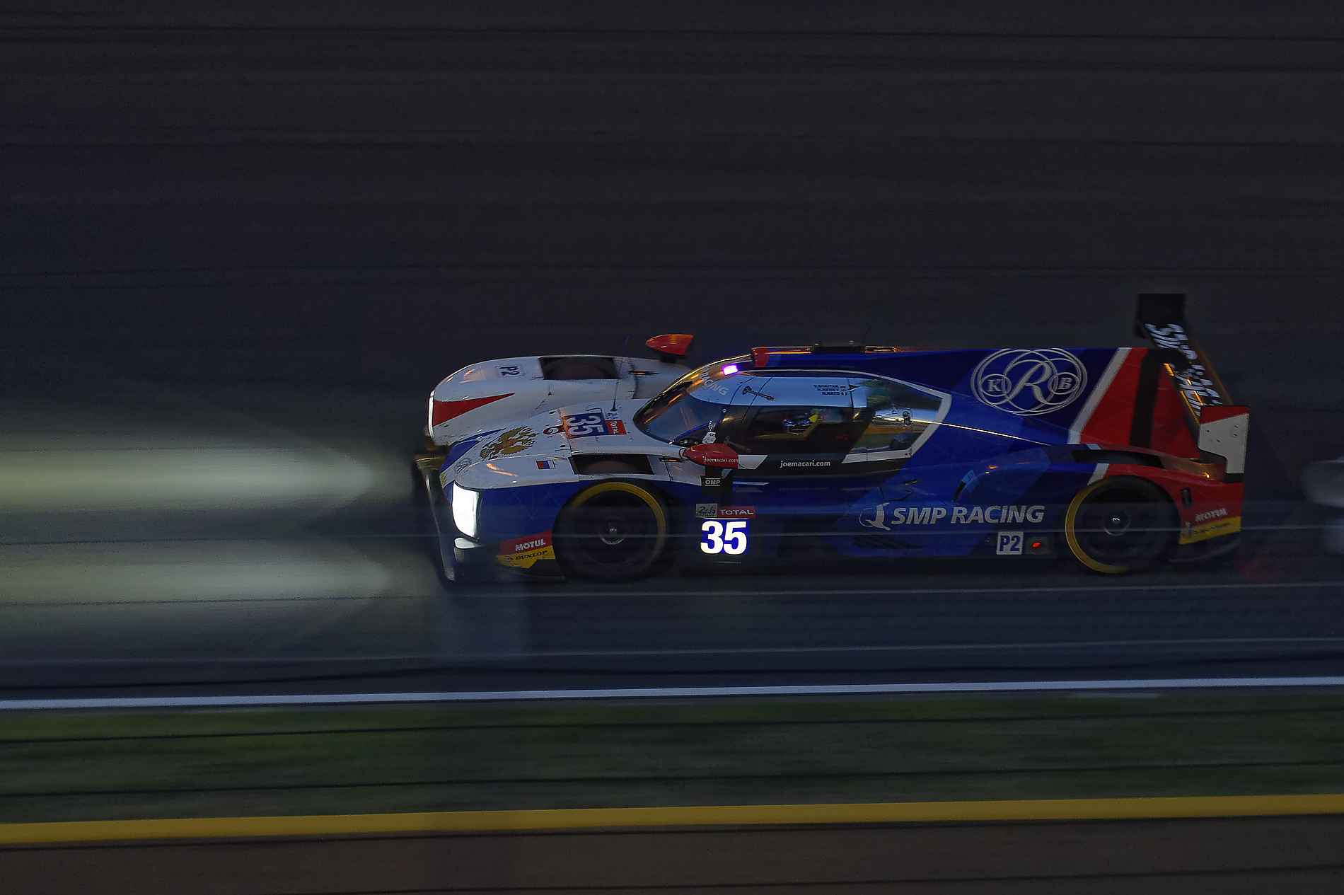 LeMans24-2018-D4S7439-PYA