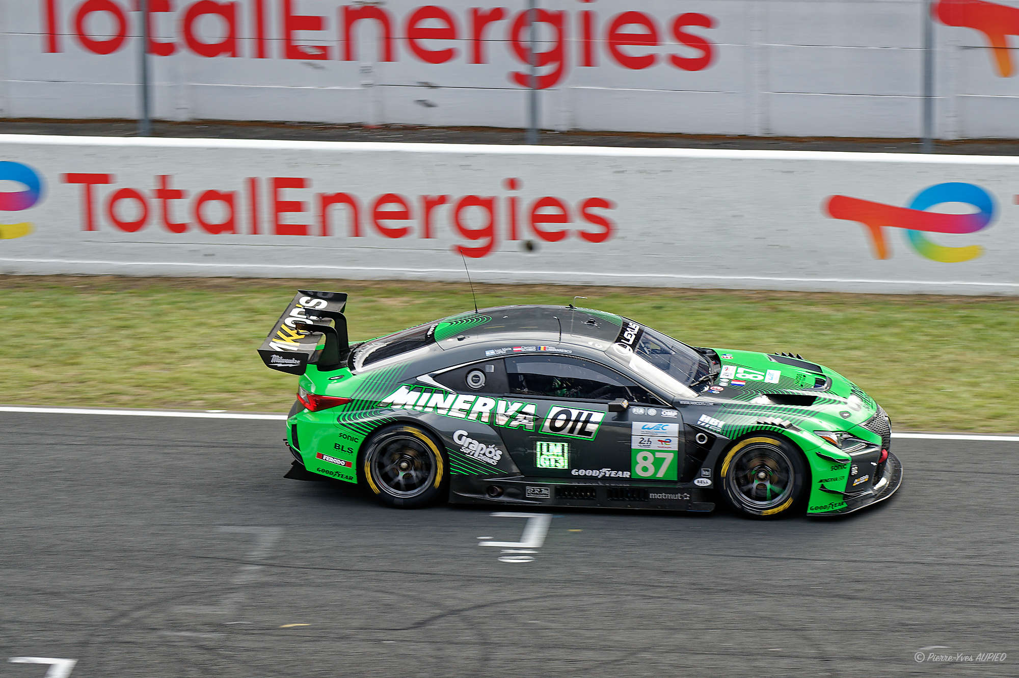 N° 87 LEXUS RC F LMGT3 en catégorie LMGT3 - 24 H du Mans 2026 - 886D4C