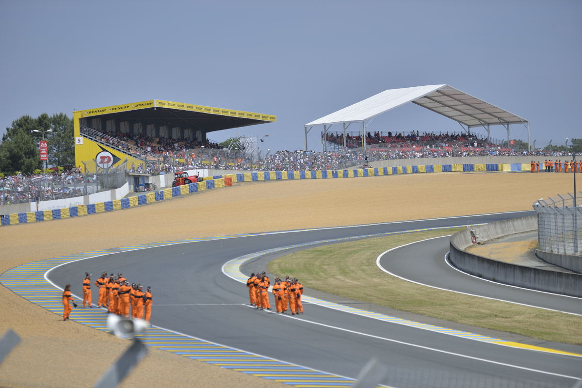 24heures-du-Mans-2015-PA08207