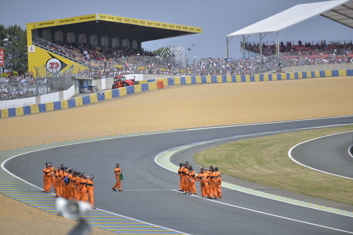 24heures-du-Mans-2015-PA08208