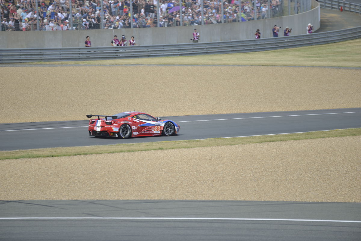 #24LM PA08372