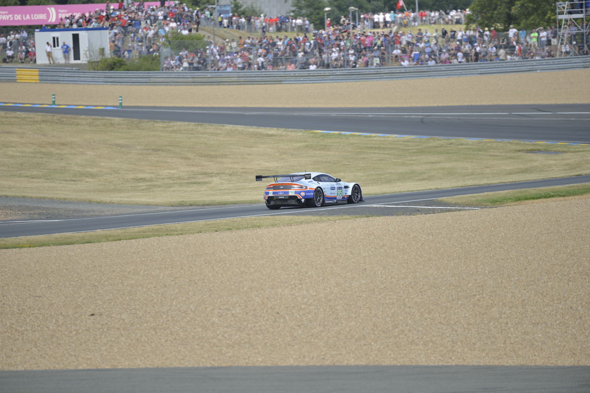 #24LM PA08427