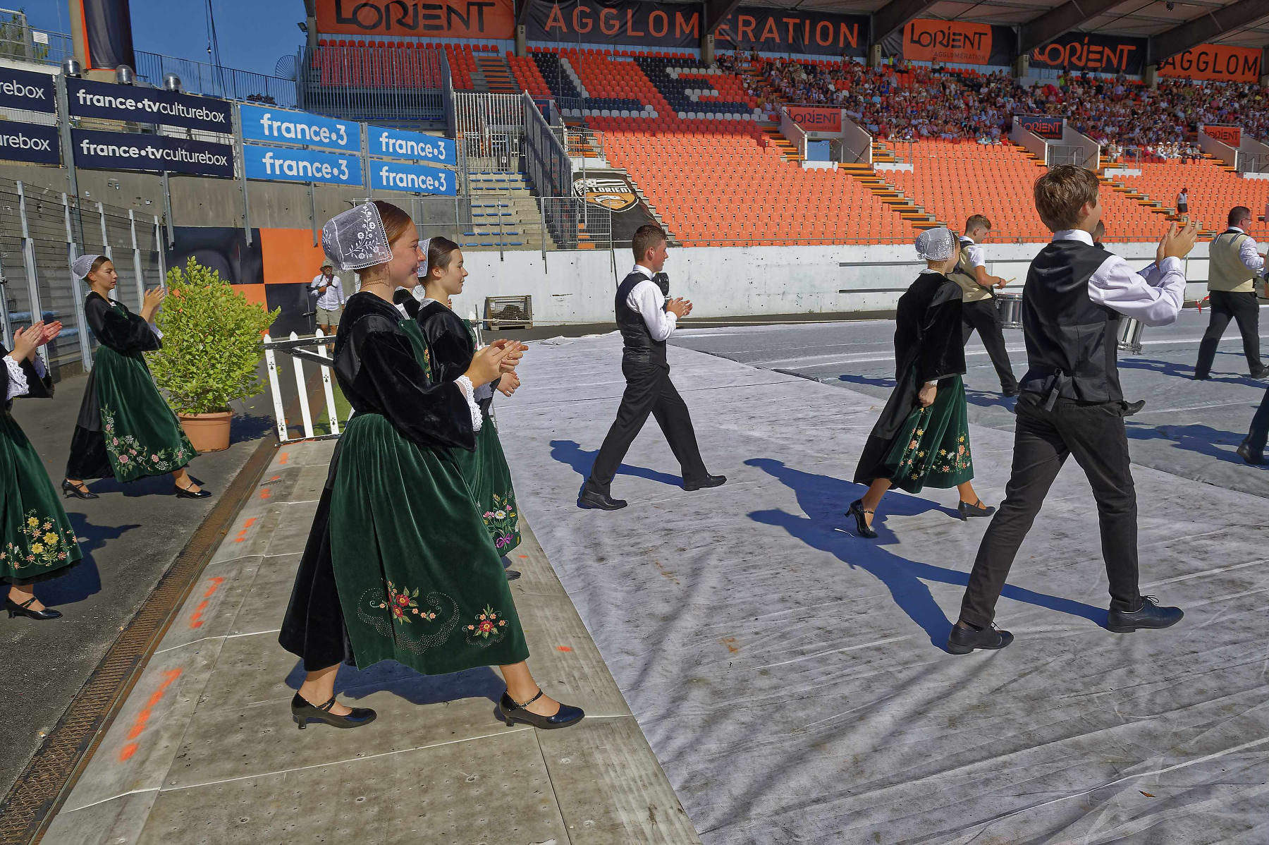 interceltique-2018-image12940-kerlenn-pondi-cercle-de-pontivy
