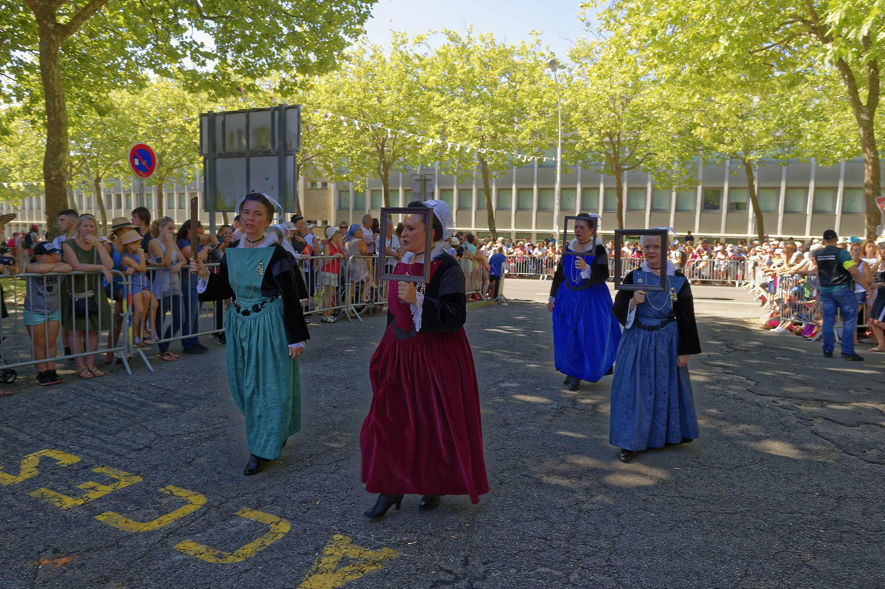 interceltique-2018-image13035-cercle-giz-kalon-de-quimperlé