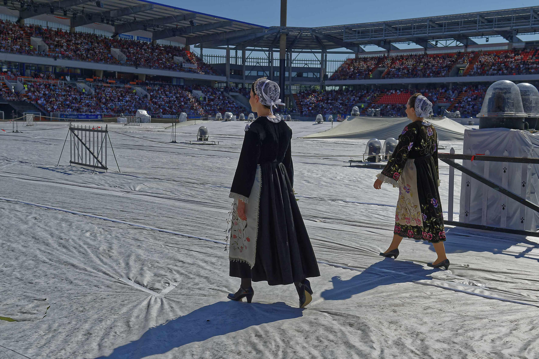 interceltique-2018-image13155-la-reine-de-cornouaille-sarah-bonis-de-beuzec-cap-sizun