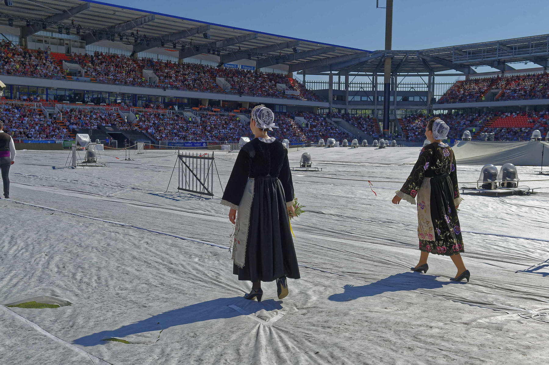 interceltique-2018-image13156-la-reine-de-cornouaille-sarah-bonis-de-beuzec-cap-sizun