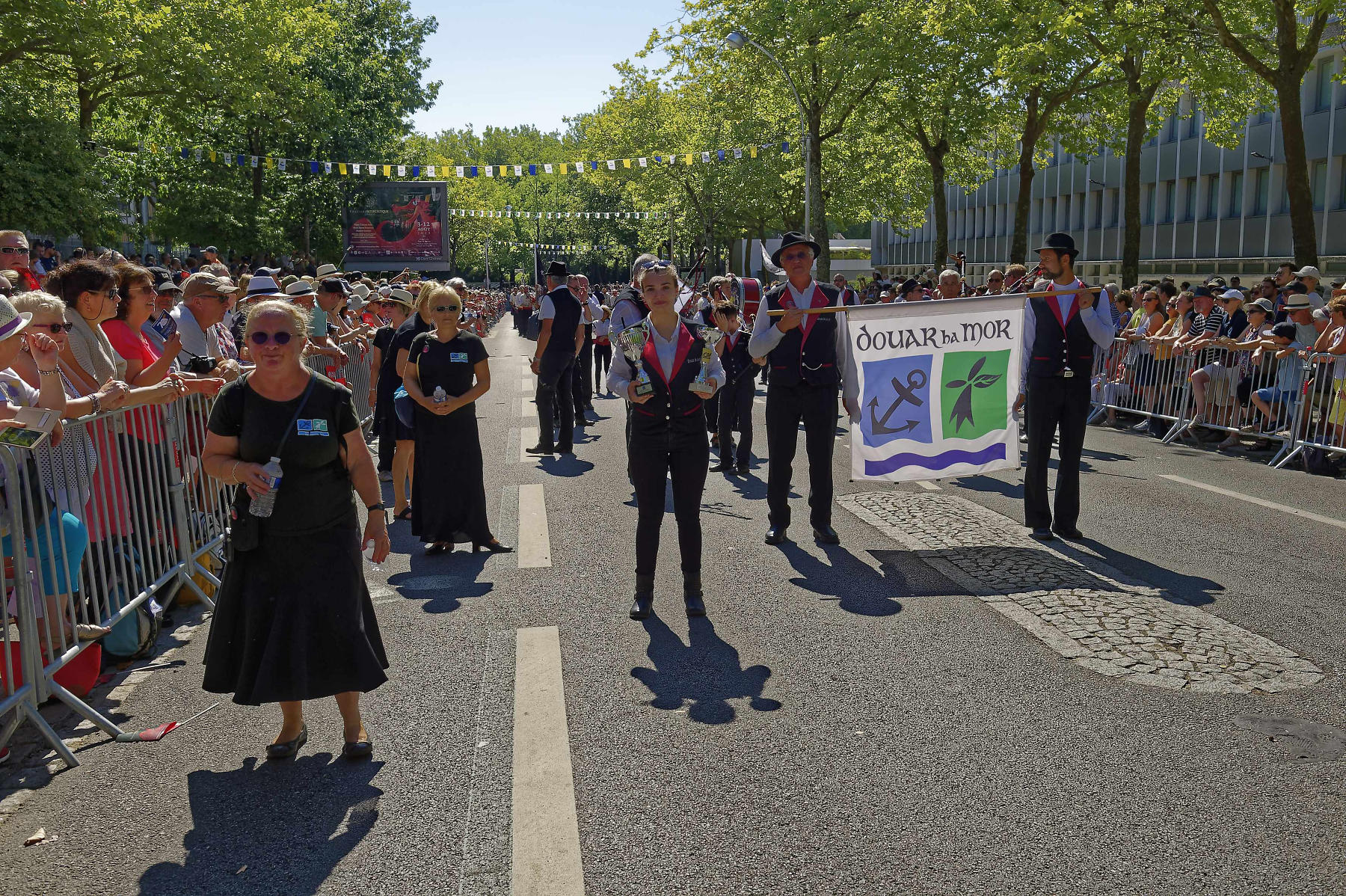 interceltique-2018-image13190-le-bagad-douar-ha-mor