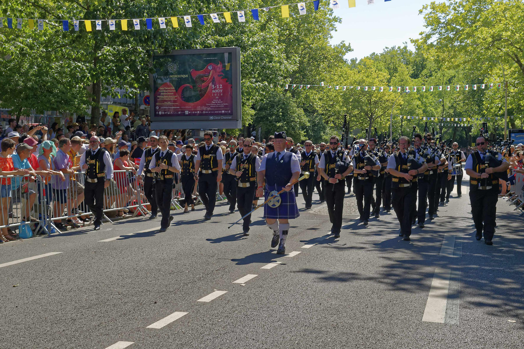 interceltique-2018-image13365-bagad-brieg-de-briec