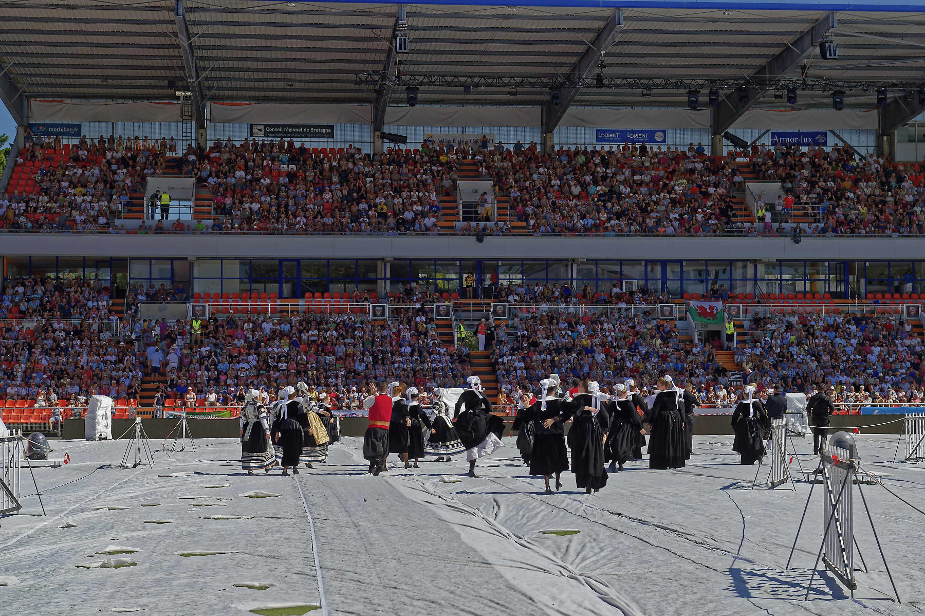 interceltique-2018-image13463-cercle-kanfarded-sant-evarzeg-de-saint-evarzec