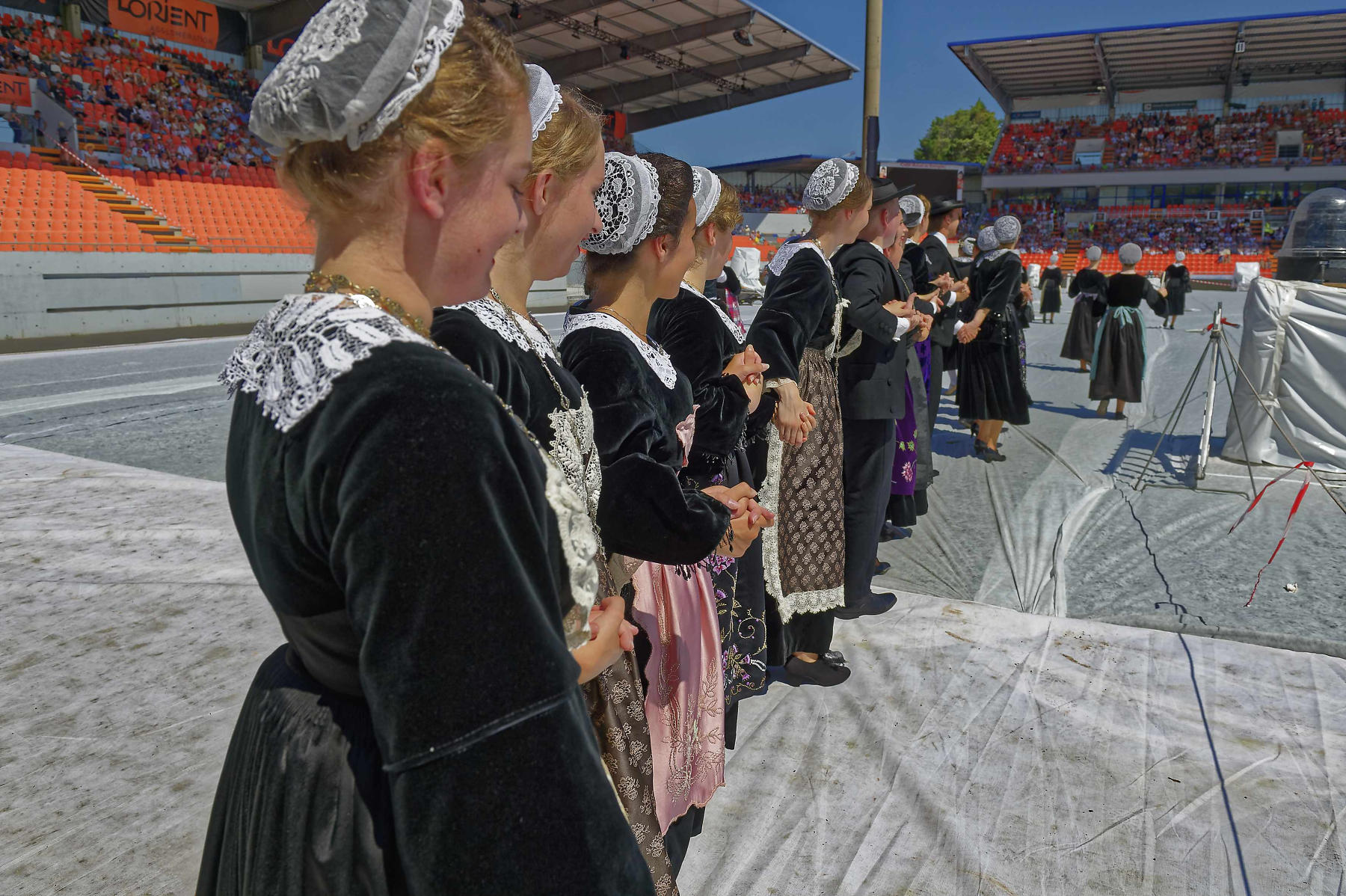 interceltique-2018-image13849-cercle-brug-ar-menez-de-spézet