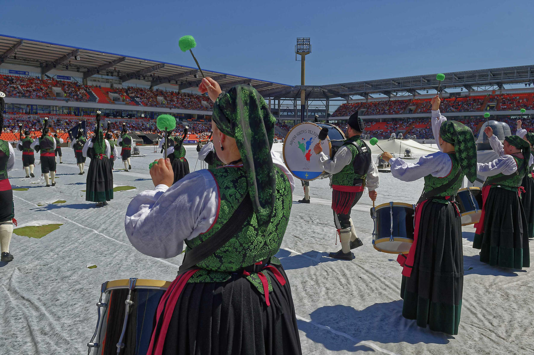 interceltique-2018-image13922-banda-gaites-villaviciosa-el-gaitero-des-asturies