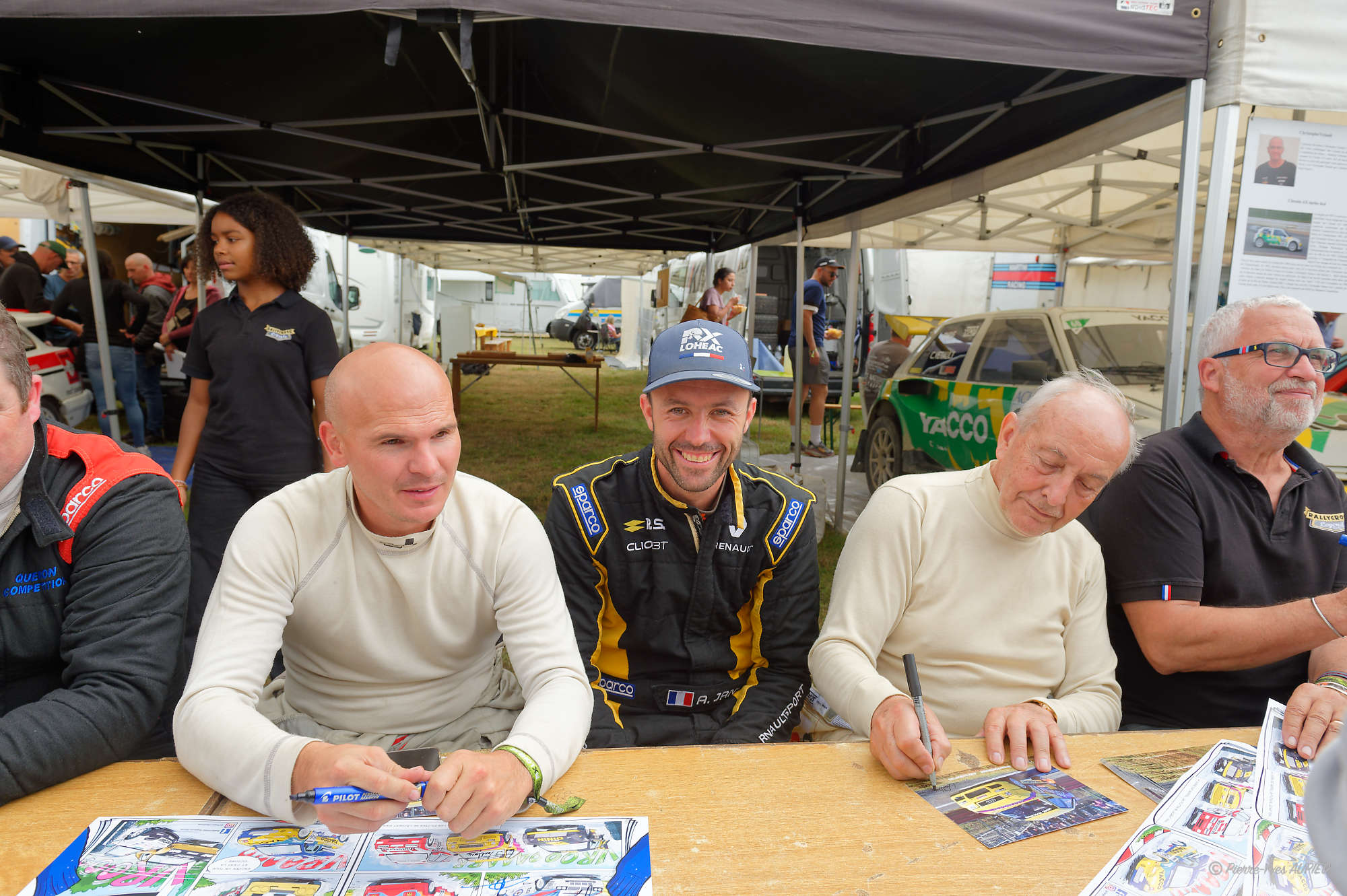 Signatures des autographes Fan-Zone LoheacRX-2025 - 1591